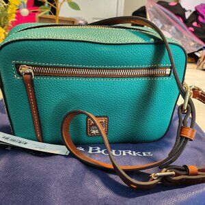 Dooney and Bourke camera crossbody
